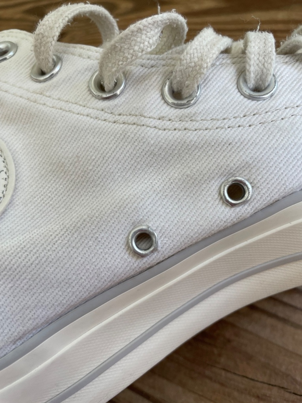 Converse All Stars | White Platform High tops size 7.5 - Picture 15 of 16